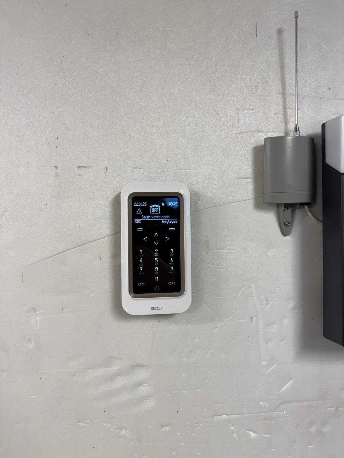 Caméra • Alarme • Domotique