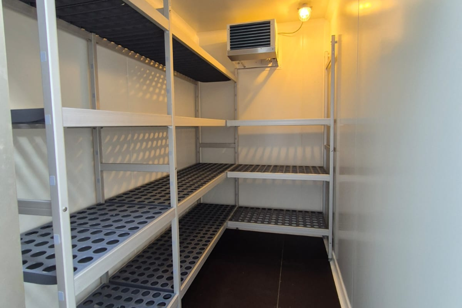 remorque-mce-interieur